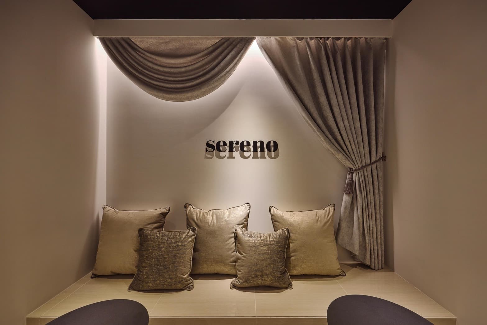 sereno eyebrow salon 目黒
